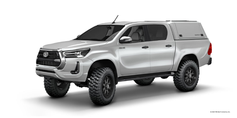 Sophisticated Escape: Hilux Revo and its Canopy Hardtop RSI SMARTCAP EVOa Pure White