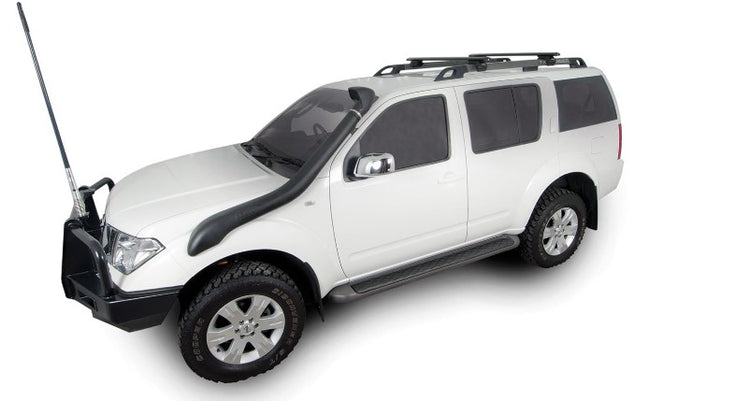 Nissan Pathfinder R51 white with snorkel and 2 longitudinal bars