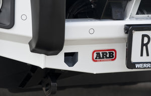White ARB Deluxe front bumper on Jeep Grand Cherokee
