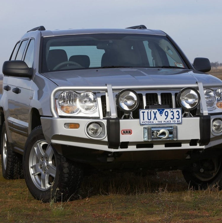 Grey ARB steel bumper on a Jeep Grand Cherokee WH or WK