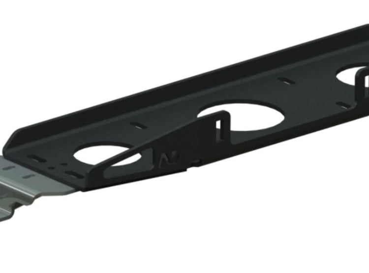 Black N4 offroad winch plate with space for LC120 cable guide