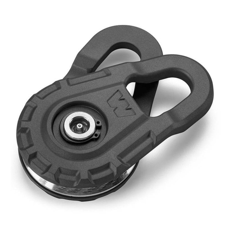 Black Warn pulley for 4x4 winches