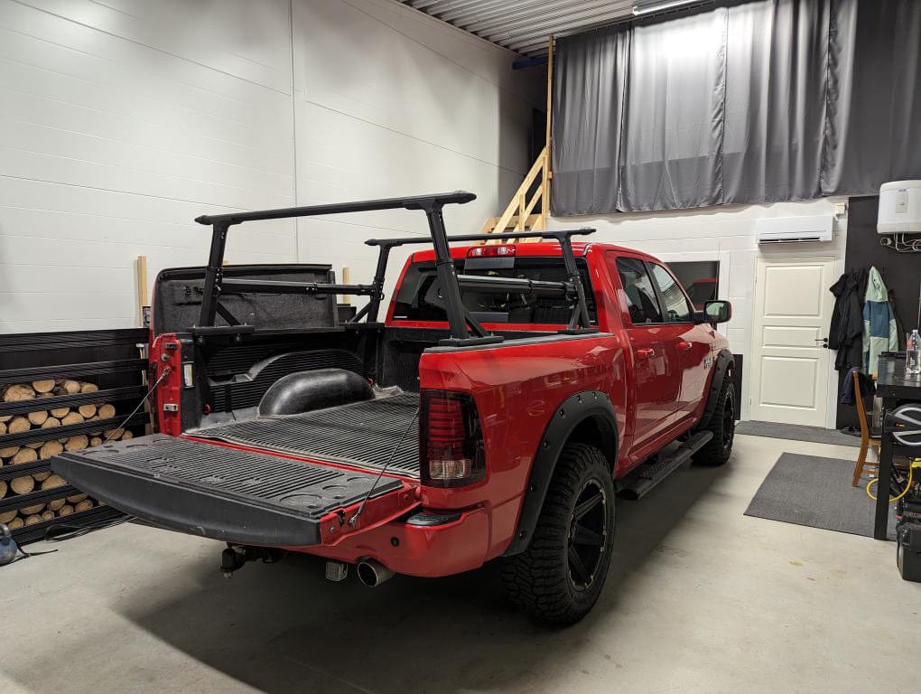 Carrying bar on Bed Truck with aluminum structure BULLFACE