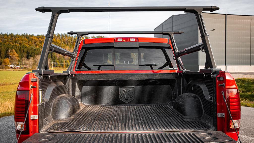 Carrying bar on Bed Truck with aluminum structure BULLFACE