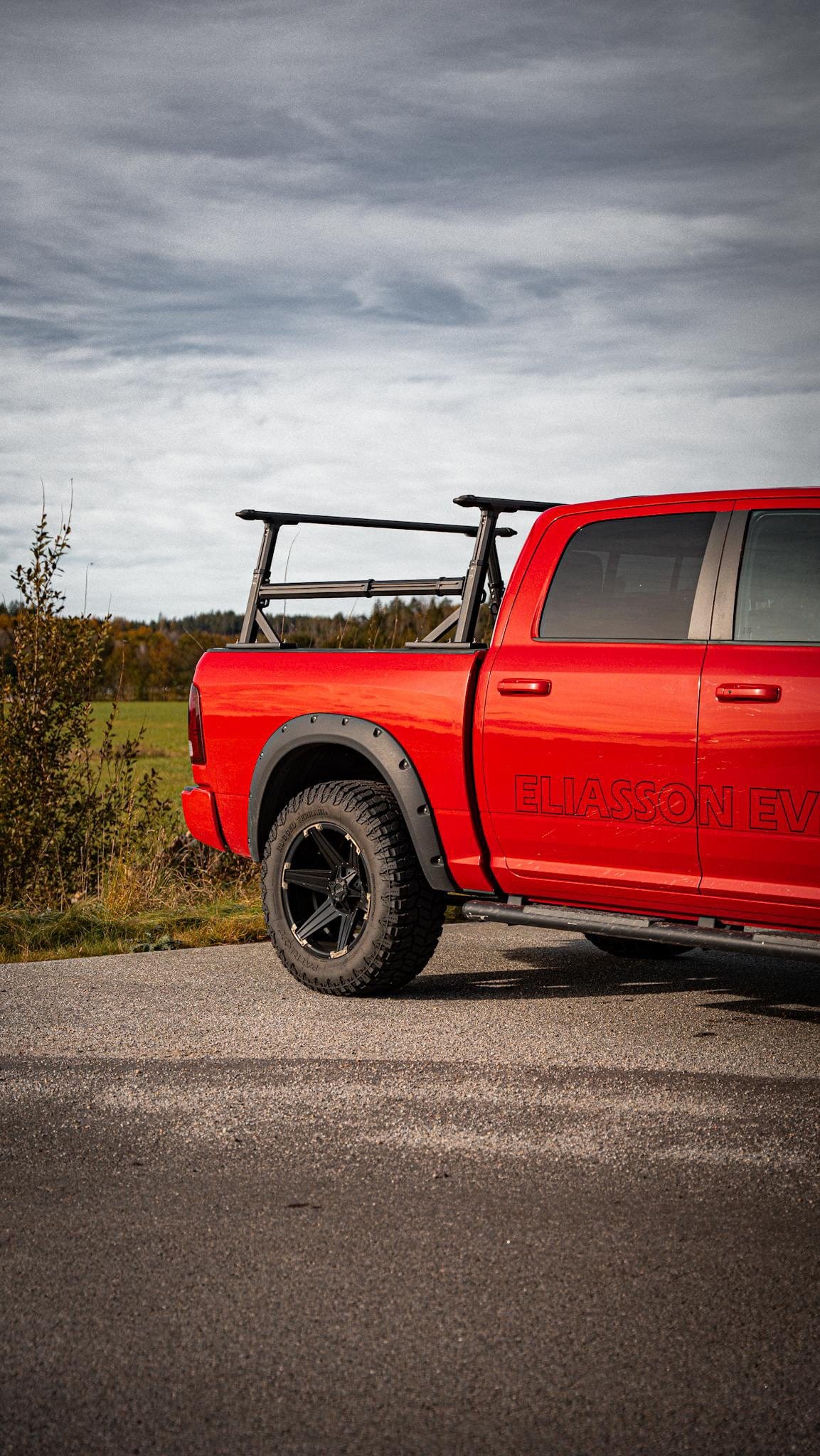 Carrying bar on Bed Truck with aluminum structure BULLFACE