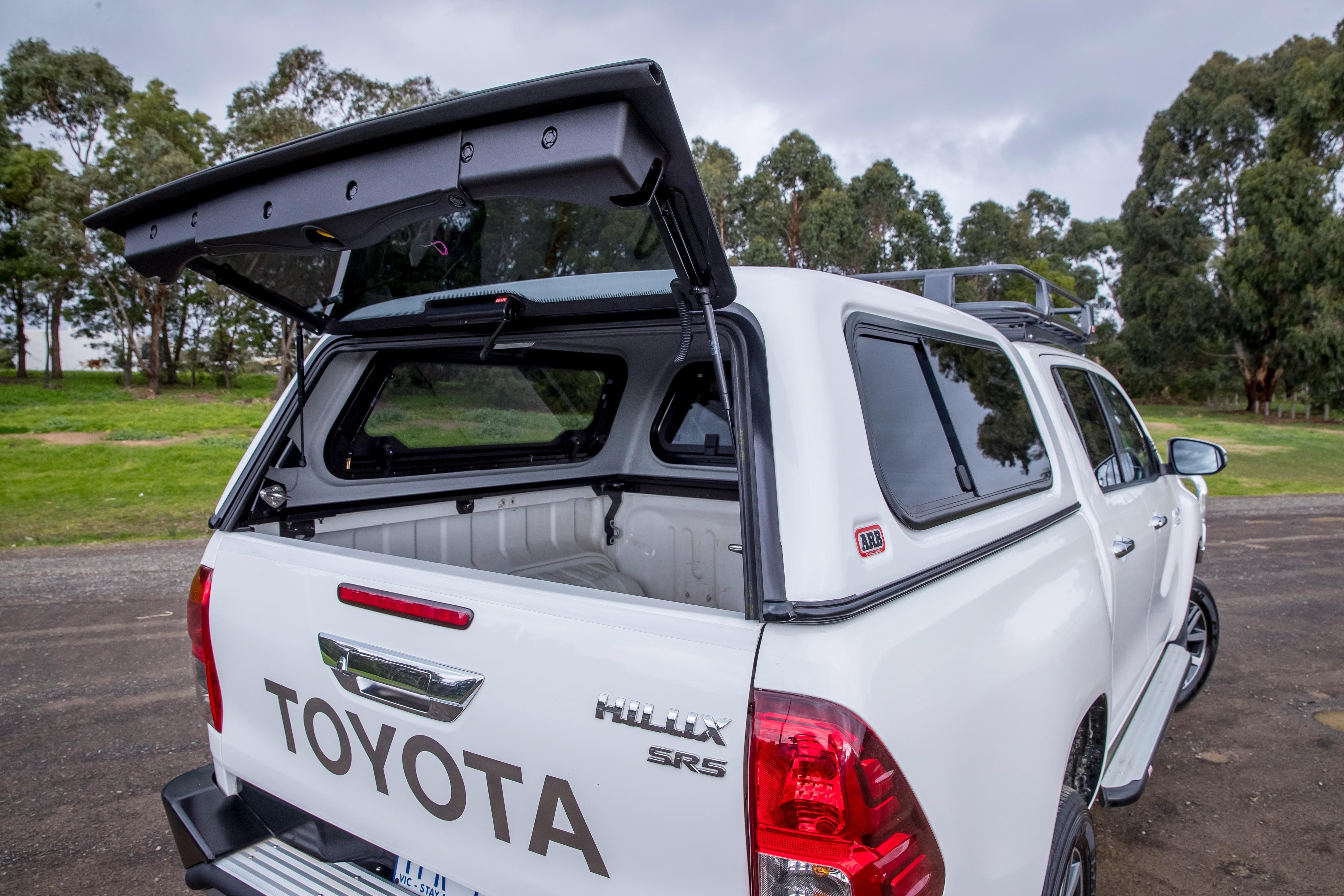 Canopy Hardtop ARB Classic - Mitsubishi L200 2006 to 2015 Double Cab Double Cab / Smooth / Aluminum Windows Left Sliding and Right Hinged