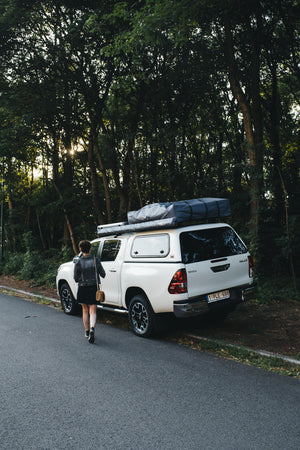 Canopy Hardtop ARB Classic - Mitsubishi L200 2006 to 2015 Double Cab Double Cab / Smooth / Aluminum Windows Left Sliding and Right Hinged