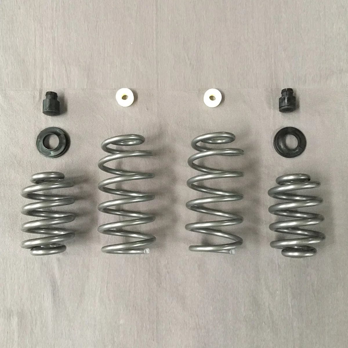 Set of 4 reinforced springs for Transporter T6.1