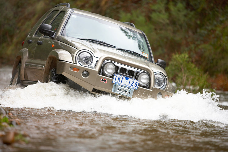 Deluxe Bull Bar ARB - Jeep Cherokee KJ 2005-2008