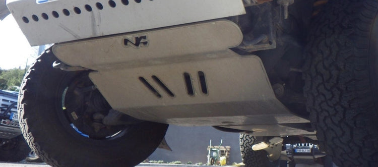N4 protective plate mounted under a front-mounted vehicle