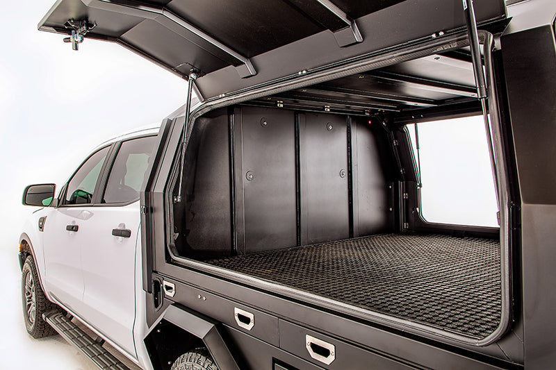 inside a Canopy Hardtop RSI on tray