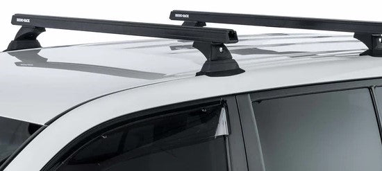 2 Roof bars on land cruiser 120