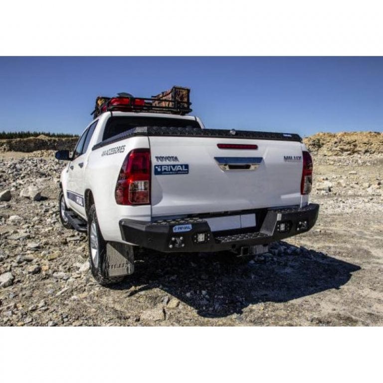 RIVAL Aluminum rear bumper - Toyota Hilux 2011+